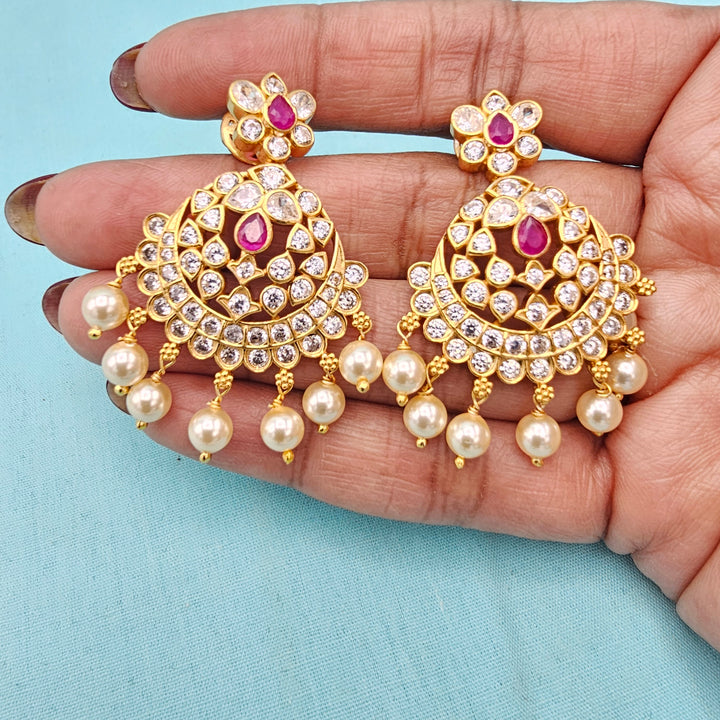 Silver short ruby bottumala