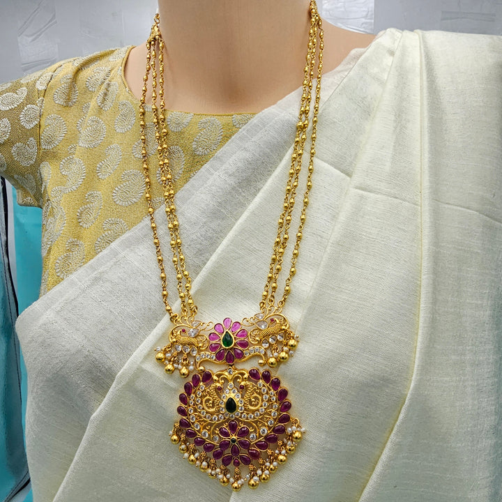 3 Layered Pink necklace