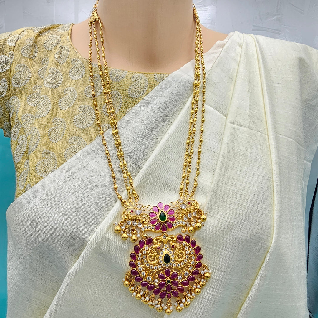 3 Layered Pink necklace