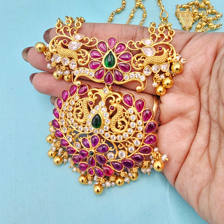 3 Layered Pink necklace