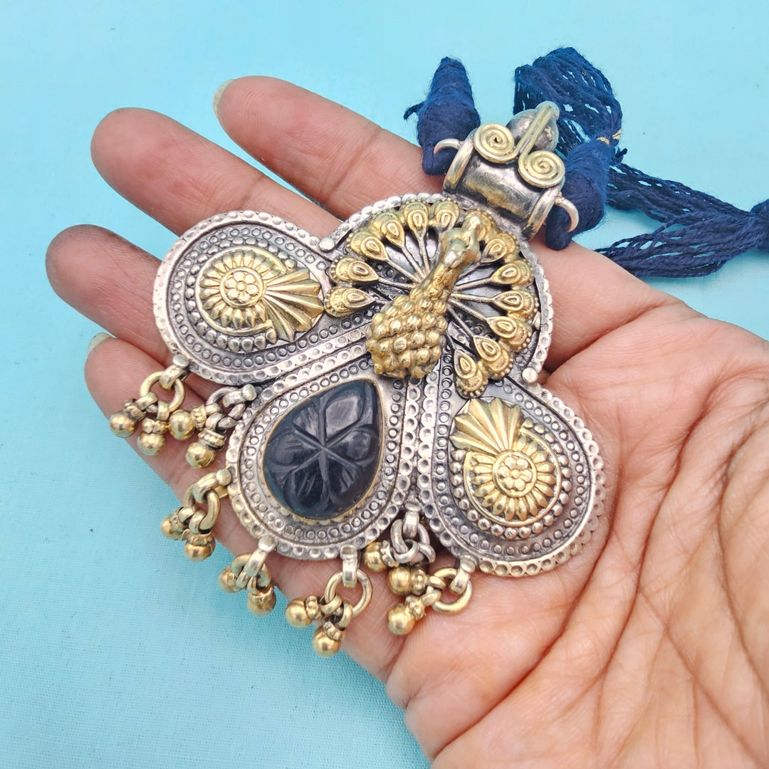 Silver Oxidized thread