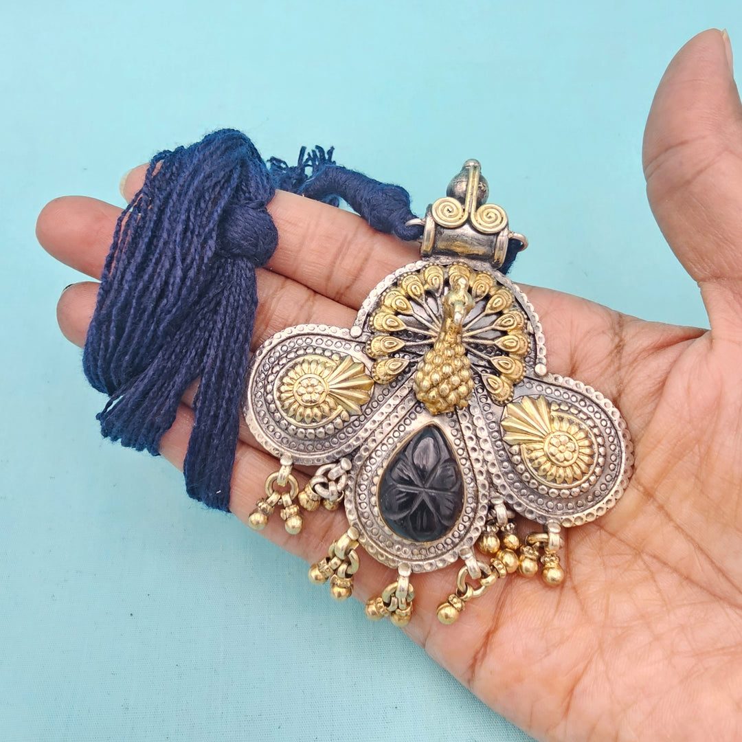 Silver Oxidized thread