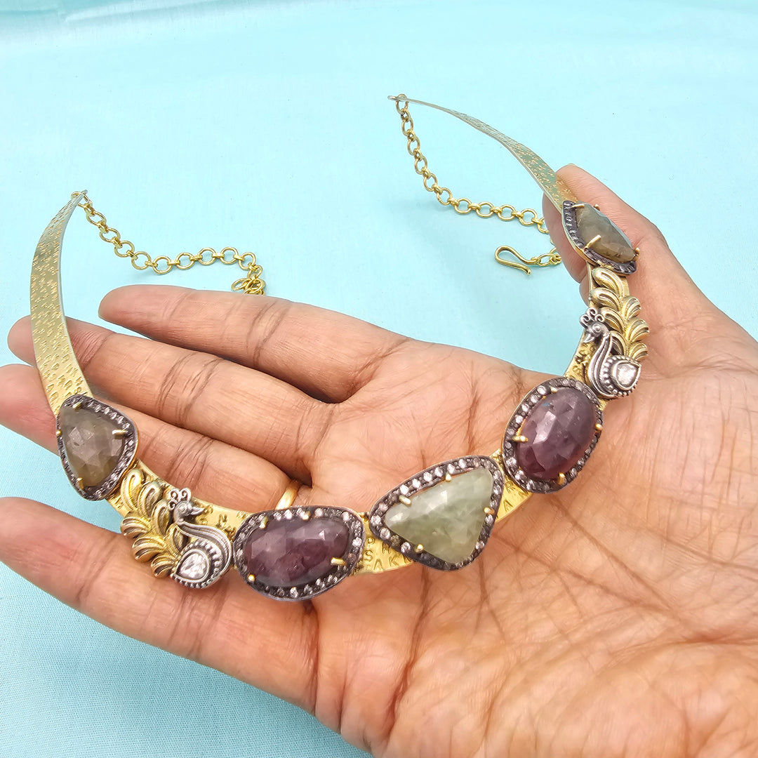 Sapphire Stones Hasli