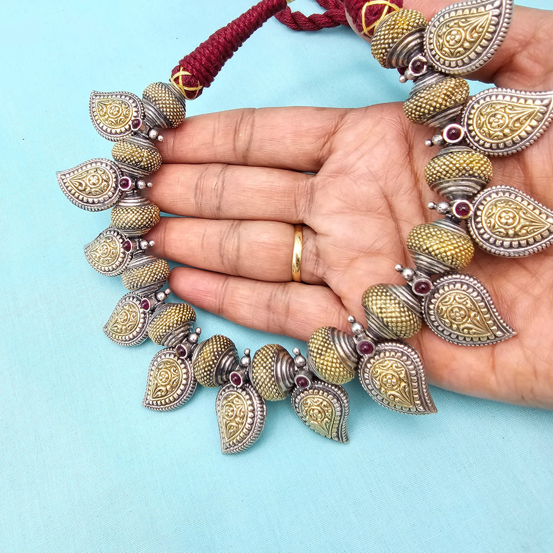 Silver Mangomala Necklace