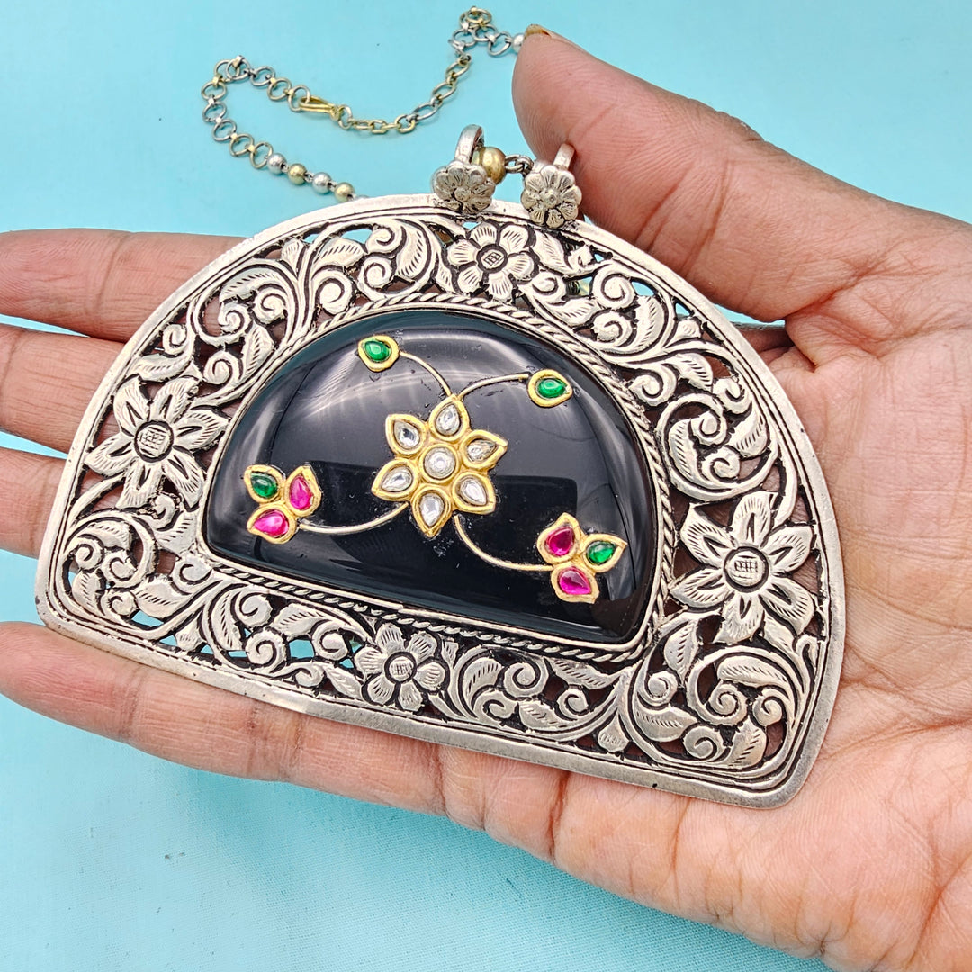 Fusion chitai inlay necklace