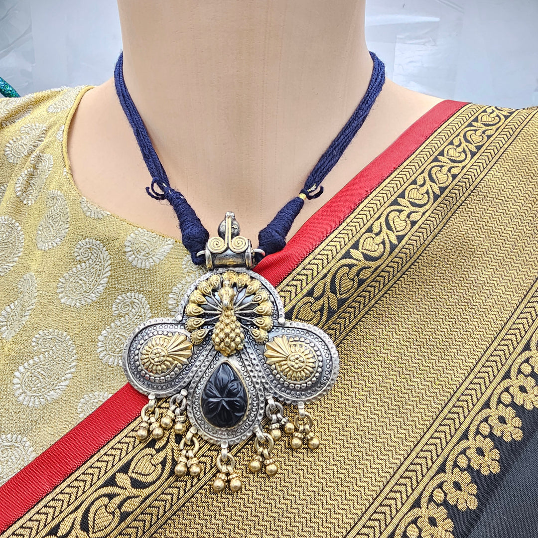 Silver Oxidized thread