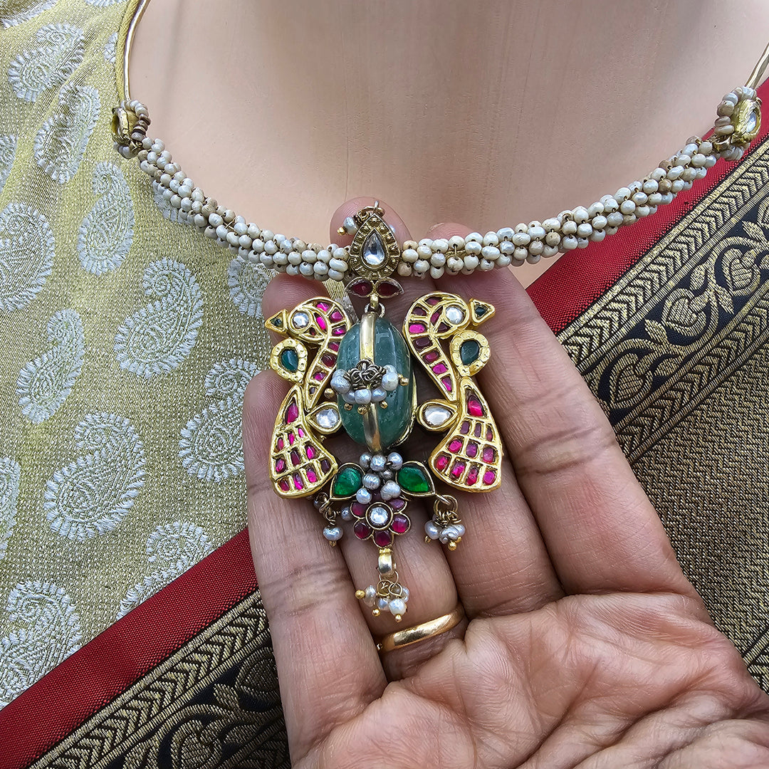 Peacock Silver Kundan Hasli