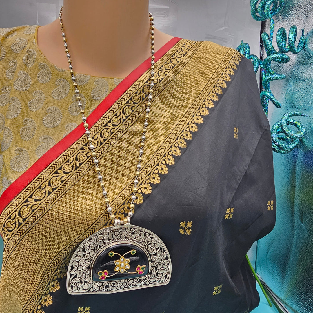 Fusion chitai inlay necklace