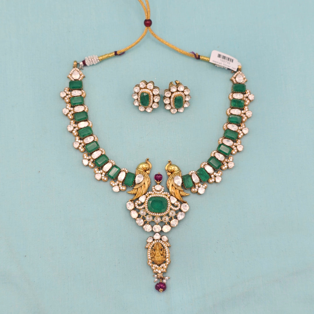 Temple Emerald Necklace set