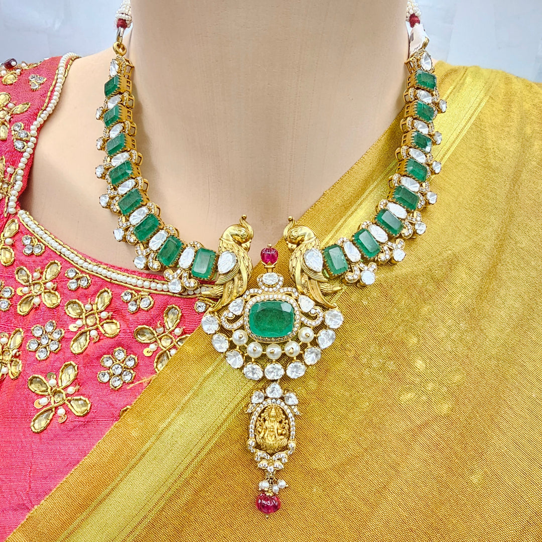Temple Emerald Necklace set