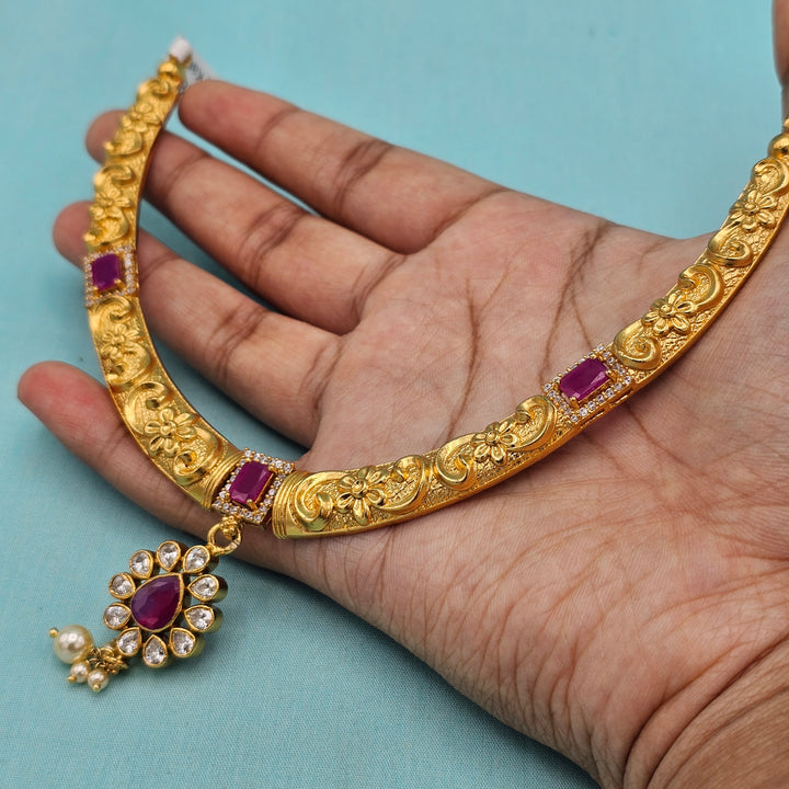 Pink Nakshi kantey