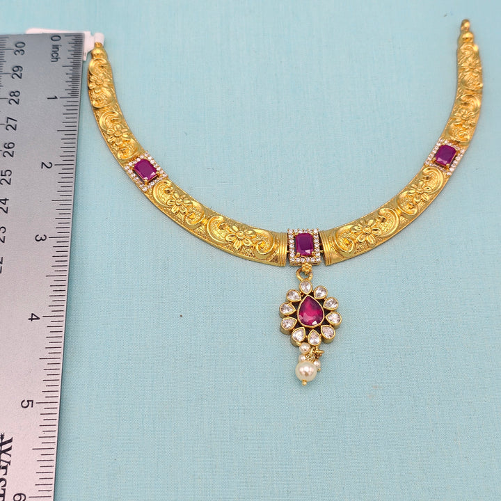 Pink Nakshi kantey