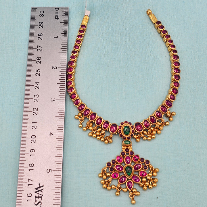 Pink Short Necklace