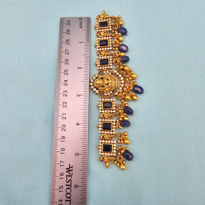Sapphire temple choker