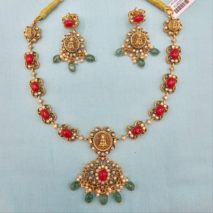 Short Coral Necklace set