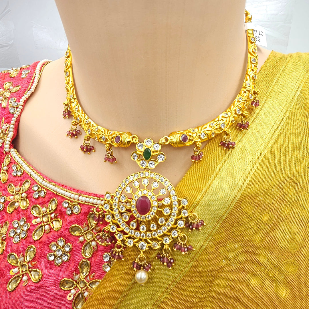 Pink kantey Necklace