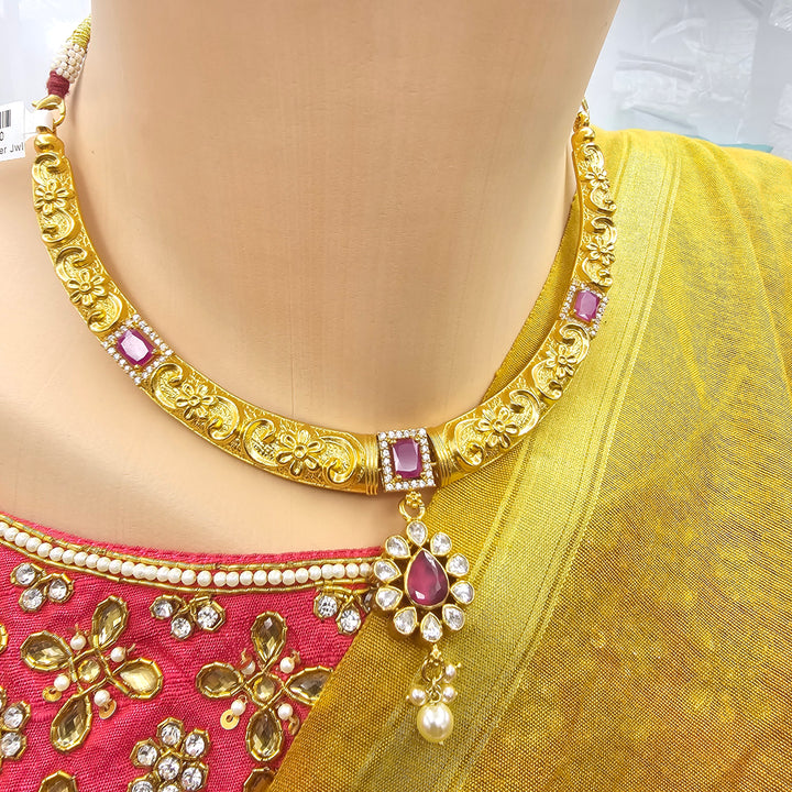 Pink Nakshi kantey
