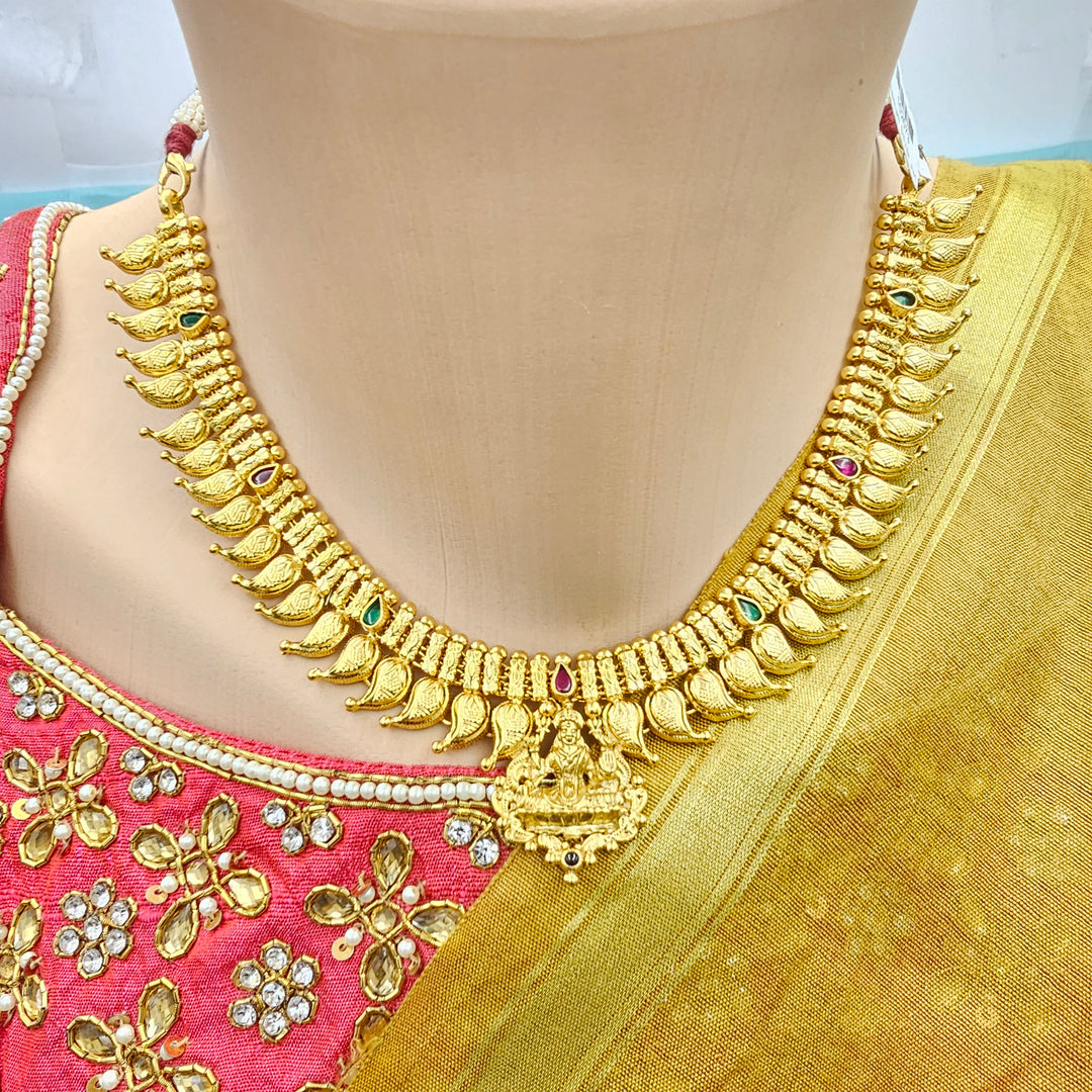 Short Mango temple necklace