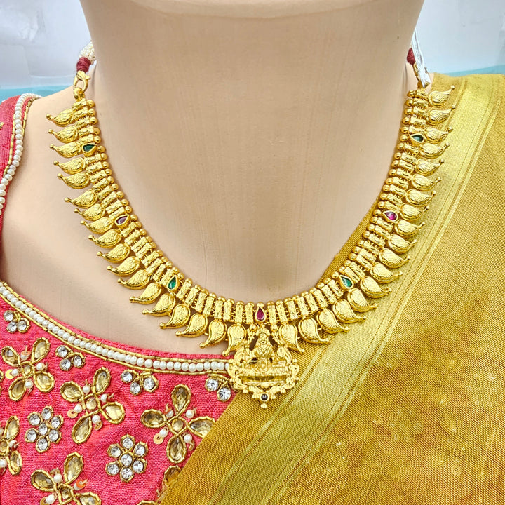 Short Mango temple necklace