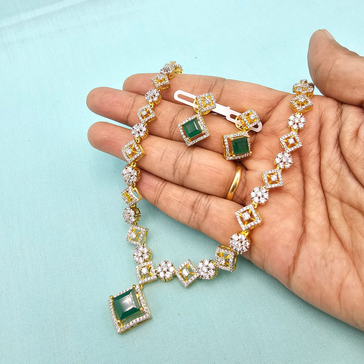 Short Emerald set