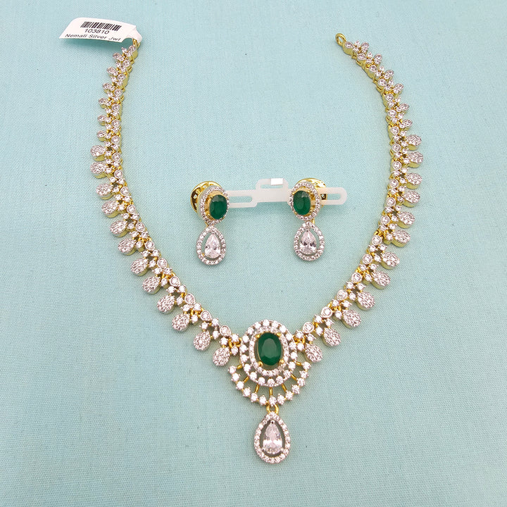 Diamond rep Emerald Set