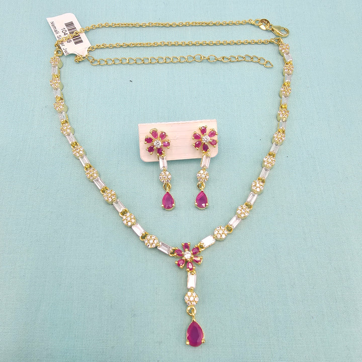 Pink diamond necklace
