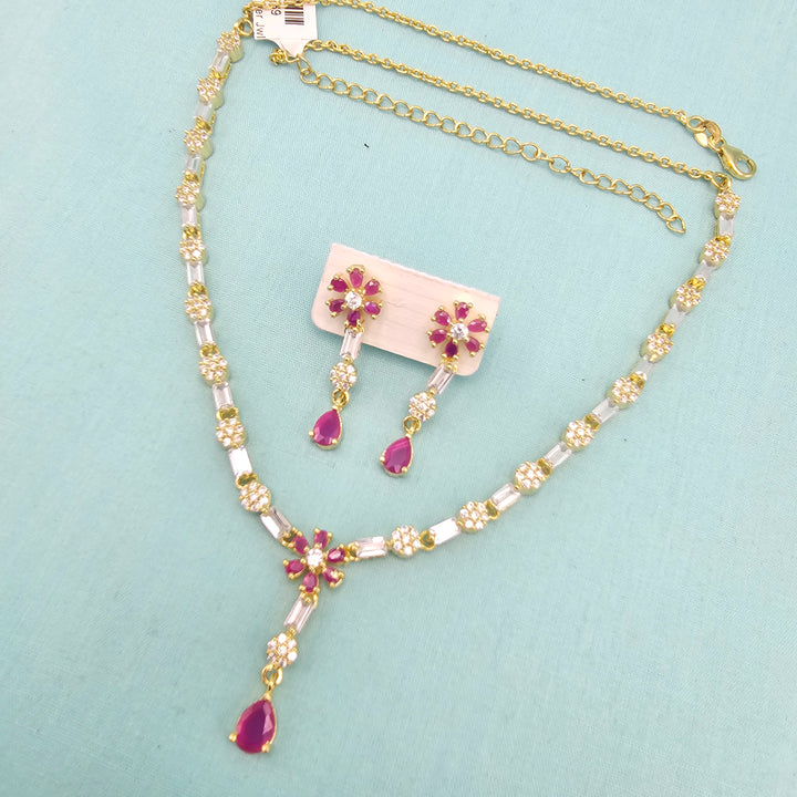 Pink diamond necklace