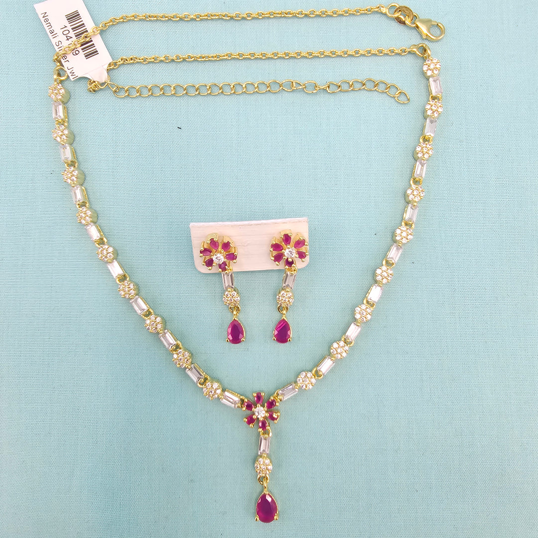 Pink diamond necklace