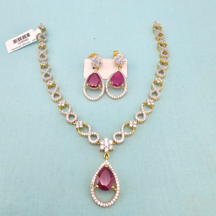 Short Ruby necklace
