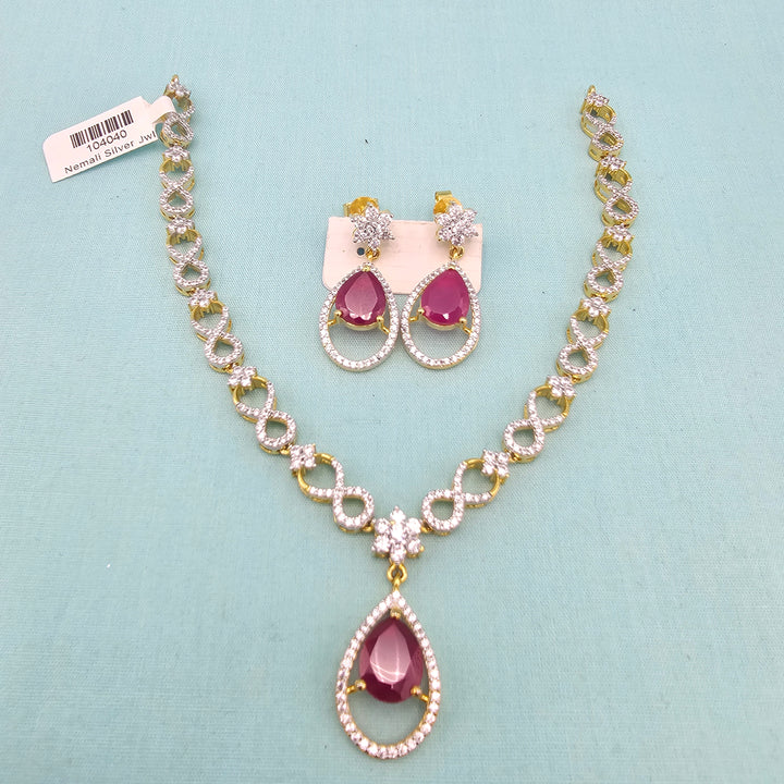 Short Ruby necklace