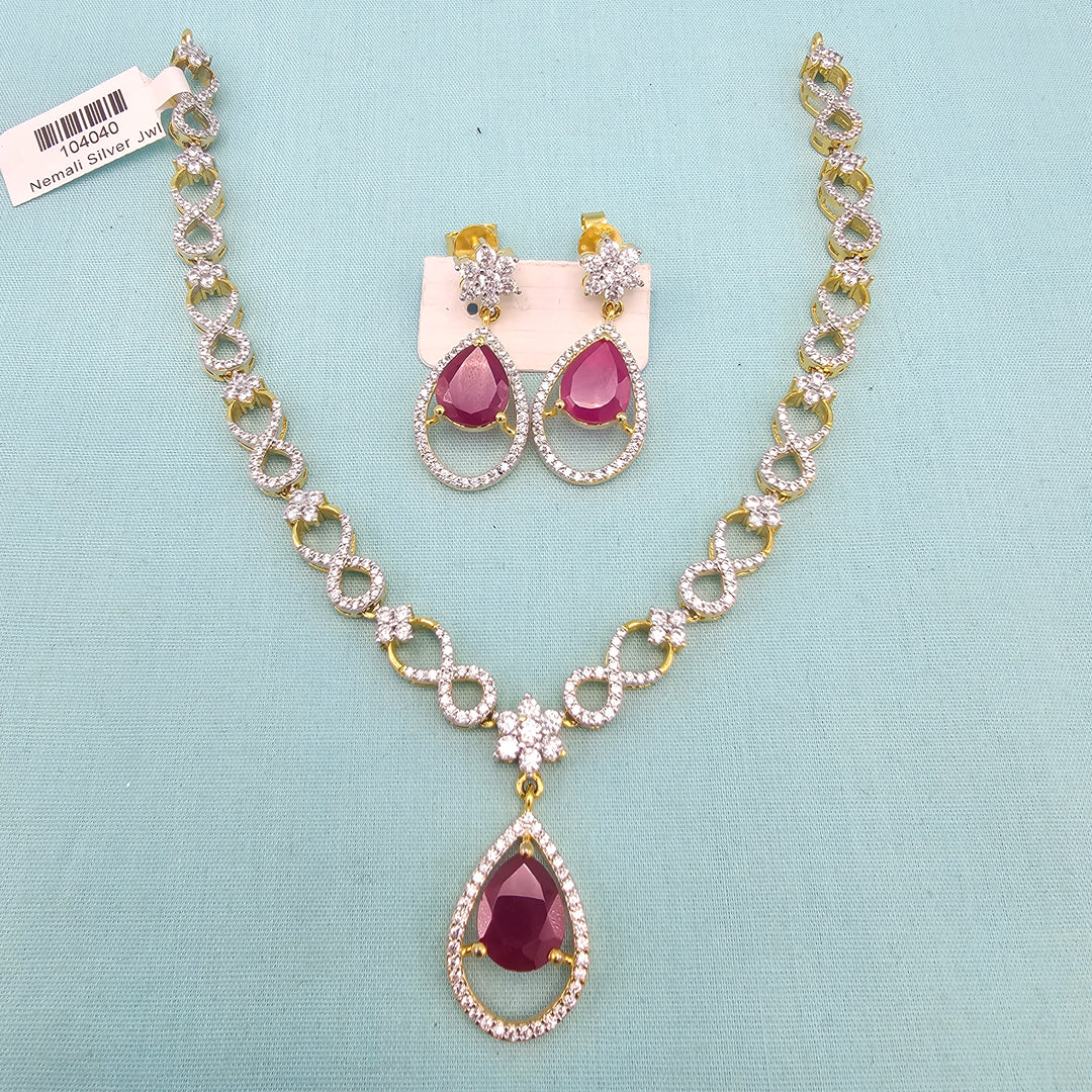 Short Ruby necklace