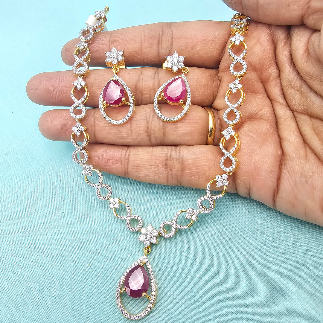 Short Ruby necklace