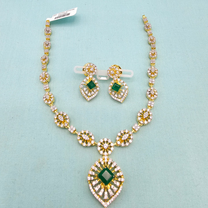 Small Emerald Necklace