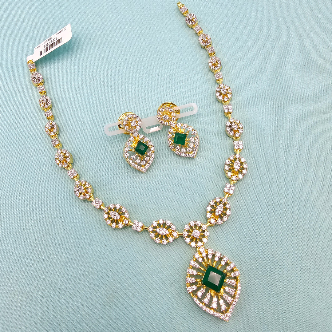 Small Emerald Necklace