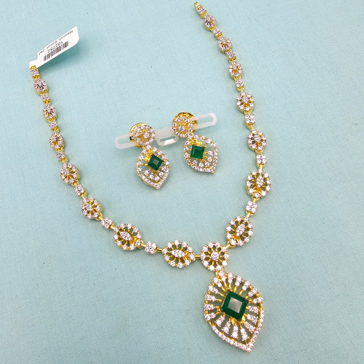 Small Emerald Necklace
