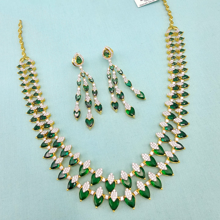 2 Layers Emerald Necklace