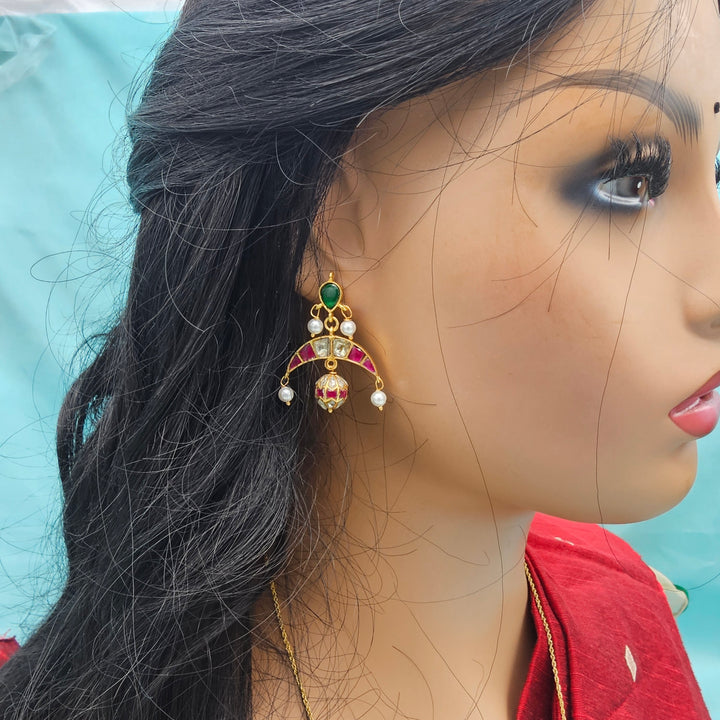 Silver Kundan earrings
