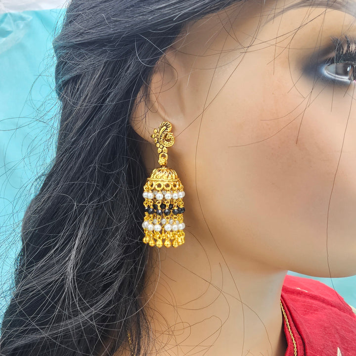 Black Beads Pearl Buttalu