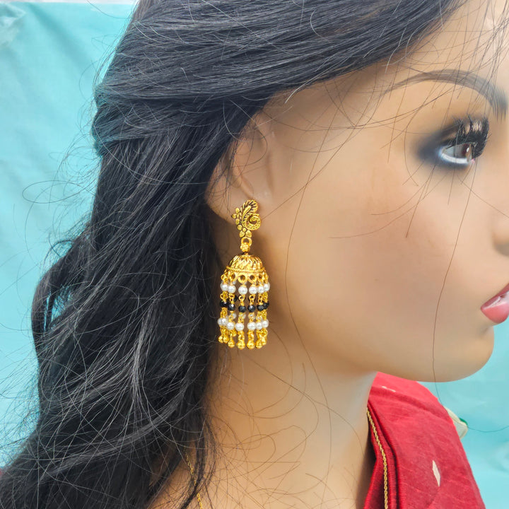 Black Beads Pearl Buttalu