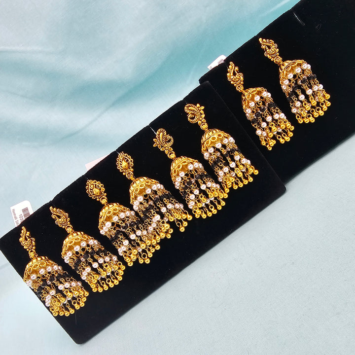 Black Beads Pearl Buttalu