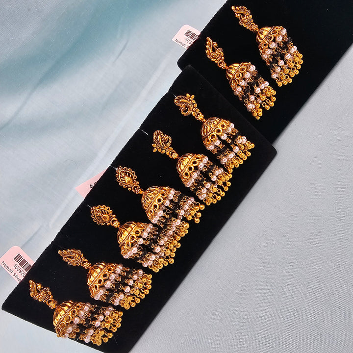 Black Beads Pearl Buttalu