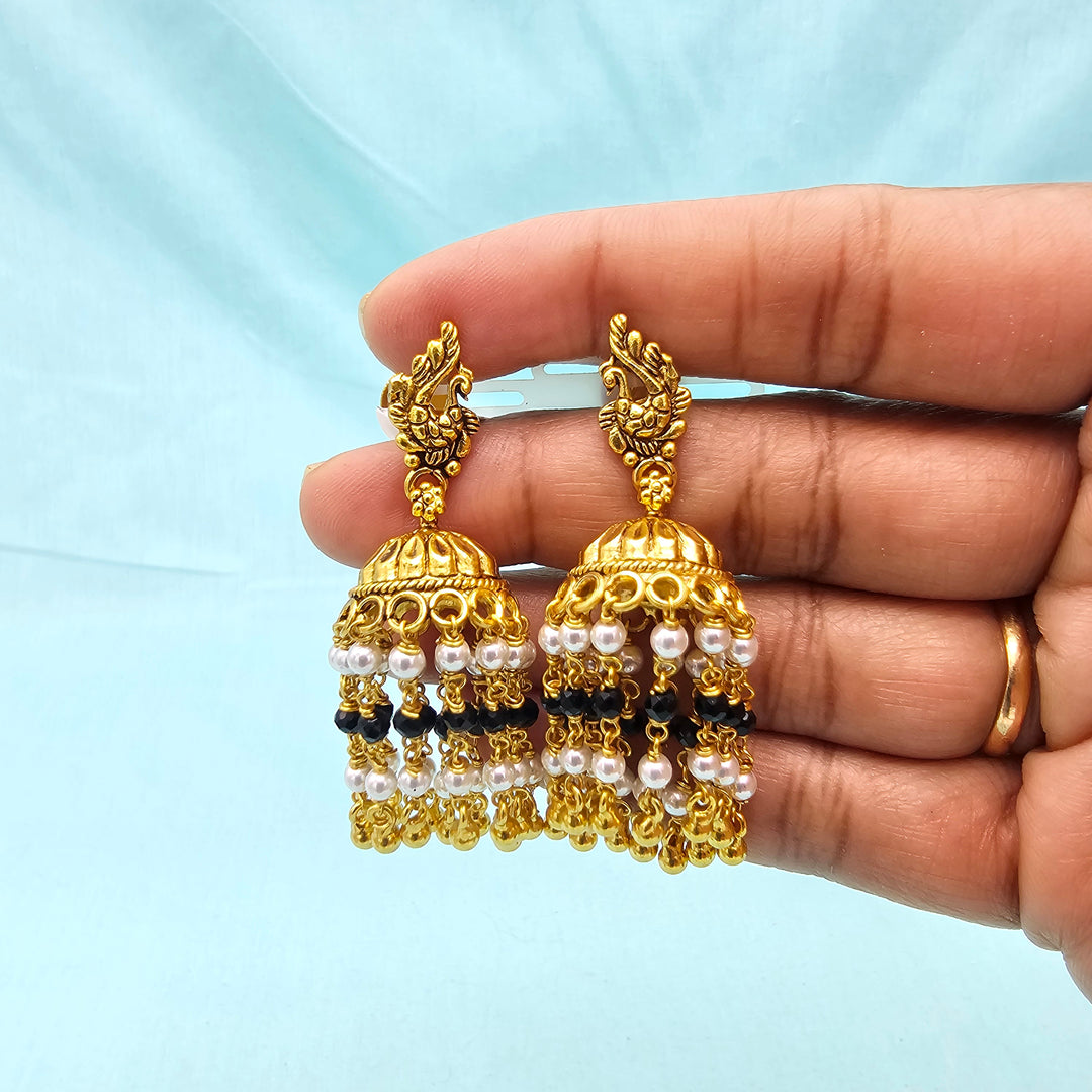 Black Beads Pearl Buttalu