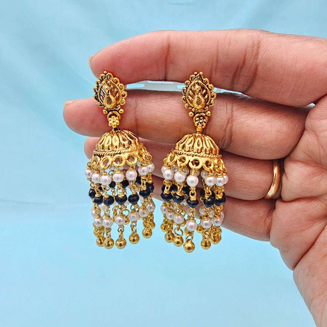 Black Beads Pearl Buttalu