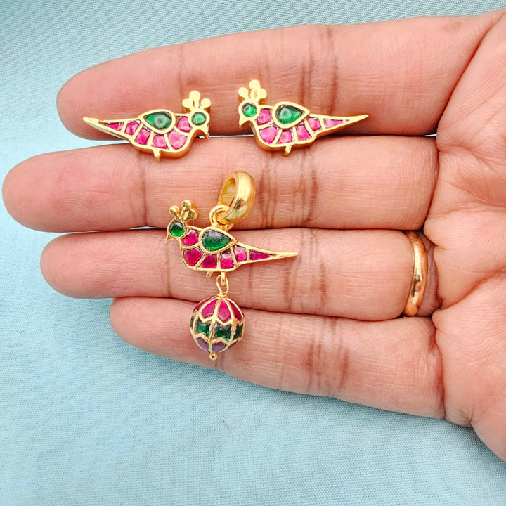92.5 Kundan Pendant Set