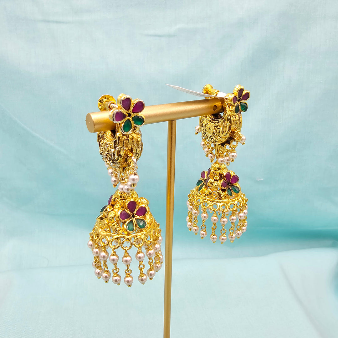 Makara kundanalu Jhumka
