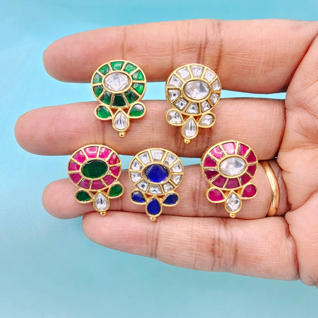 Small Kundan Studs