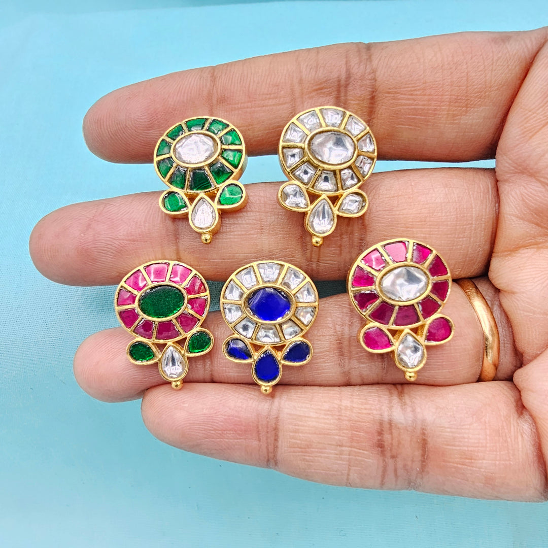 Small Kundan Studs