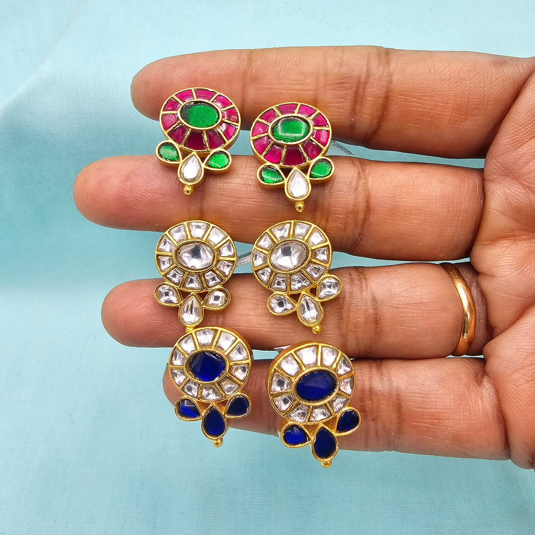 Small Kundan Studs
