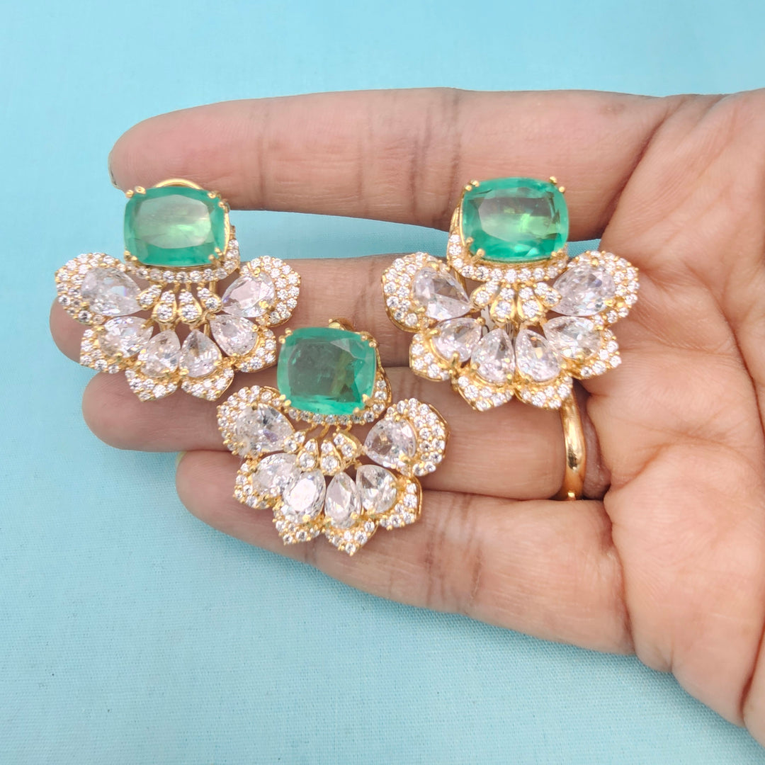 Emerald Pendant Set