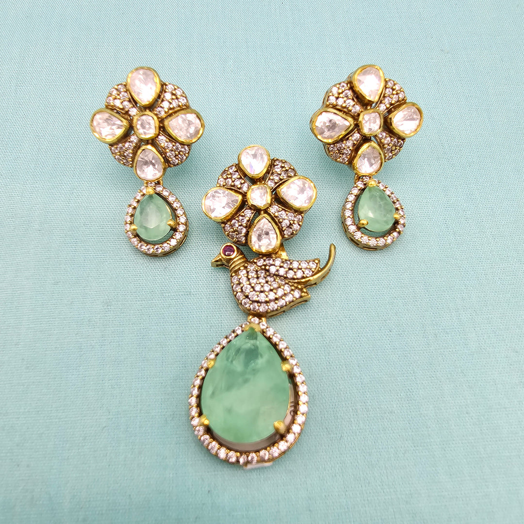 Russian Emerald Pendant set